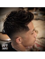 エーピーティートアウエスト(APT. TOR WEST)&nbsp;Feather up short