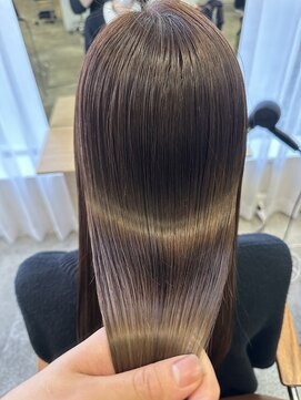 イオエ 岡本(ioe) イメチェン/フルバング/似合わせカット/レッドブラウン/髪質改善