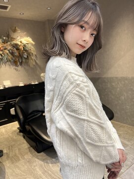 ロンド レア 天神大名店(Lond Le’a) デザインカラー/レイヤーカット/ウェットヘア/オリーブベージュ