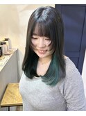レイヤーカットインナーカラーシアン