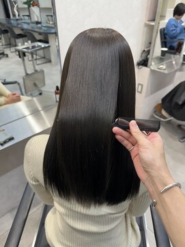 ハオ(hao) 髪質改善×ダークグレージュ