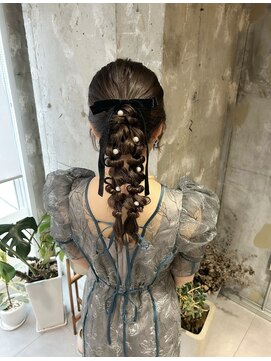 エッセ 大阪梅田茶屋町店(esse) 【梅田】ロング×ポニーテールツイン