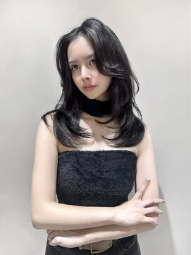 ジーナ 梅田(Zina) 髪質改善＊ミディアムレイヤー×ダークグレー＊美髪【Zina梅田】