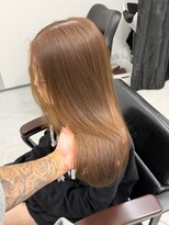 ロムーク 表参道(LOMKH)&nbsp;小顔ロングレイヤーカット顔周り秋グレージュカラー透明感カラー