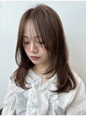 小顔見えくびれレイヤー×透けブラウン