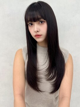 ロエ 元町店(Loe) 元町石川町レイヤーカット韓国ダブルカラー顔周り前髪カットボブ