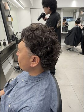 グルーマーズトウキョウ(GROOMER/S TOKYO) ラウルカール/men's/メンズ/刈り上げセンターパート/神保町