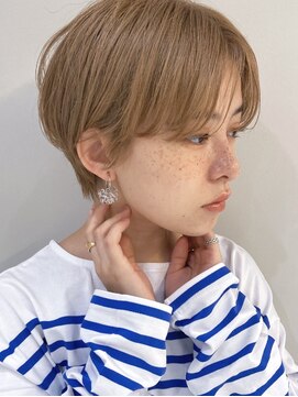 サーカス バイ ビュートリアム 青山(CIRCUS by BEAUTRIUM) マッシュショート　前髪長めショート　丸み　ショートカット