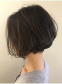 襟足すっきり！大人クールな前下がりショートボブ☆