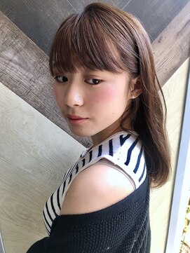 ロウイ 下北沢(LOAWe) #LOAWe style 「ミディアムヘア」