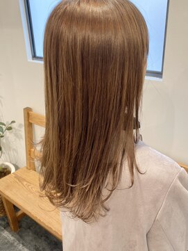 ステイシー(stay she) シアーベージュ