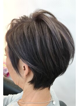 ヘアーアンドアート ルミナ(HAIR&ART LUMINA) アシメモードレイヤー【sasaki】