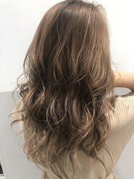 ウル(uLu.) 【透明感】ナチュラルフォギーベージュ☆