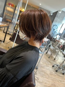 トレ(tre.) 甲子園口/髪質改善/白髪染め/ショート/酸性ストレート/美容室