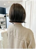 福山市美容室Caary人気 ミニボブ外ハネ冬カーキグレージュカラー