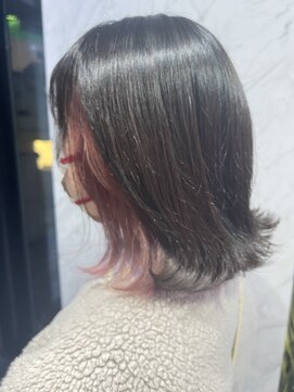 ラビス 浦和(Lovis) イヤリングカラー/くすみピンク/暖色カラー