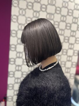 リエコー(RE'ECHO) ボブ/黒髪/艶髪