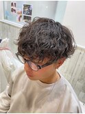 緩めメンズツイストスパイラルパーマ