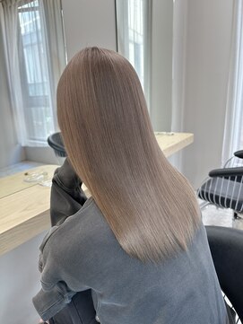 天神美容室 [天神/ブリーチ/ダブルカラー/髪質改善/ミルクティー/学割U24]