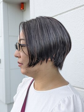 ケーオーエスビューティー(K O S beauty) 大人前下がりショート！