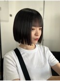 黒髪ミニボブ