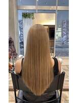 グランデュール サンストリート浜北店(GRANDEUR) ミルクティーカラー