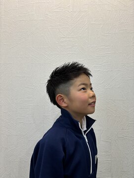 小谷理髪店 ソル(SOL) 『小学生＋２ブロック刈り上げ』