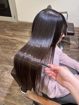 エレナ バイ アルテフィーチェ(elena by artefice)の写真/【梅田/ノンダメージサロン(R)認定】ノンダメージ施術の縮毛矯正。柔らかい極上のストレートへ髪質改善♪