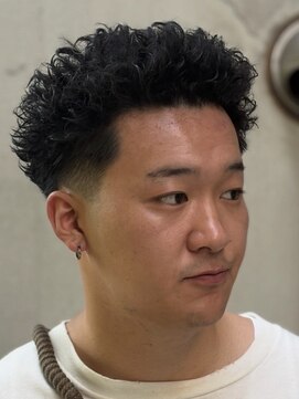 グラッシー(GLASSY) 仏陀パーマ/ツイストピンパーマ/スパイキーベリーショート