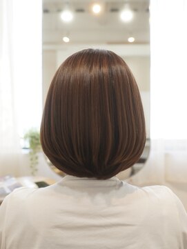 キキコウベ(kiki-kobe) 【３０代】イノアオイルカラー＋水素トリートメント