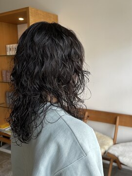 アクビー(AKuBii) ミディアムパーマ