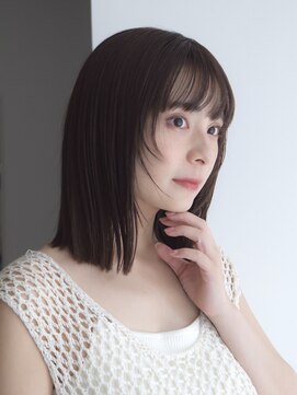 ガーデンヨコハマエスト(GARDEN YOKOHAMA est) 似合わせカット イメチェン 顔まわり グレージュ フルバング