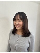 アン アオヤマ(Ann AOYAMA)&nbsp;ミディアムレイヤー／レイヤーカット