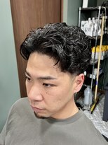 スタンドバーバー 柏(STAND BARBER)&nbsp;刈り上げセンターパート/波巻きツイストスパイラル/柏/柏駅