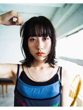 エノウ(enow) 顔まわりレイヤー×外ハネレイヤー　enow赤坂