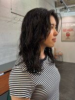 ニール 名古屋 伏見 丸の内(NEELU)&nbsp;[NEELU_take]コテ巻き風ミディアムパーマ