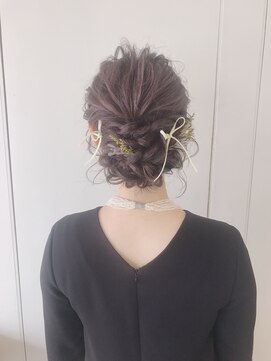 ピエドプールポッシュ(PiED DE POULE POCHE) ＊ arrange hair ＊　×  flower ＋ ribbon