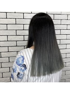 アットラップレーヴ(attrape-reve) 【attrape-reve万代】ラベンダーグレー×グラデーションカラー