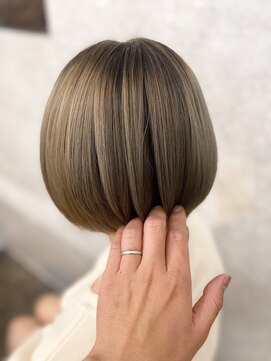 ラビス 浦和(Lovis) デザインカラー/レイヤーカット/ウェットヘア/夏のヘアアレンジ