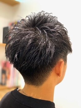 ボンド ヘア デザイン(BOND HAIR DESIGN)の写真/【南松本】ビジネス層から熱い支持！BONDのメンズカジュアルは、日常はもちろんビジネスシーンにも◎