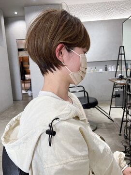 モノトーン(MONOTONE) 大人ショート