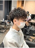 ◇ますます人気!縦落ちツイストパーマ◇