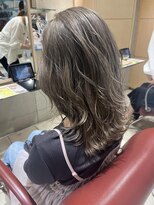 エム インターナショナル 春日部本店(EMU international)&nbsp;ミルクティーアッシュグレージュ