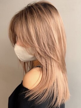 アンダーバーホワイト モデ 富田林店(_WHITE mode) ハイライトカラーミルクティーベージュレイヤーカット