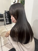 サロン ド ビカ(Salon de bika)&nbsp;カラーしてるね！くらいのばれにくい暗めアッシュカラー