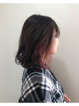 ヘアーアンドメイクアップモパ イヤリングカラーピンク