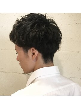 エヌズ(N's) 30代　後ろからもカッコいいメンズカット