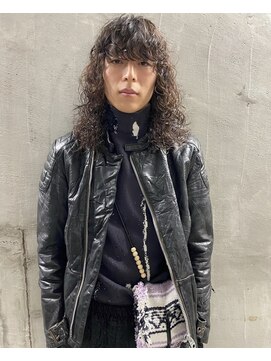 ロイジー(roijir) スパイラルパーマ×ロングヘア