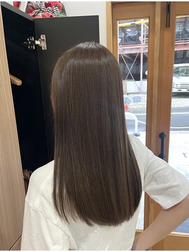 ソルア 上本町(solua) ベージュカラー / 透明感カラー