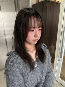 クイ(quii) ★韓国ヘアハッシュカット/レイヤーカット前髪顔周りミニウルフ